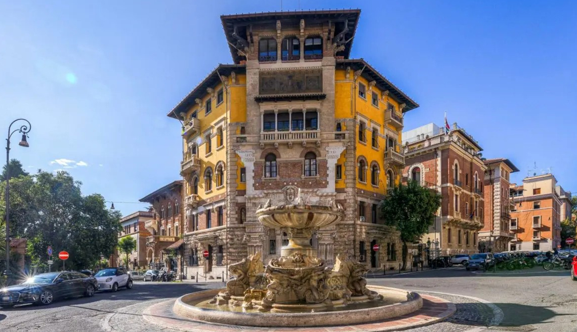 Quartiere Coppedè, passeggiata tra rigenerazione urbana&hellip;